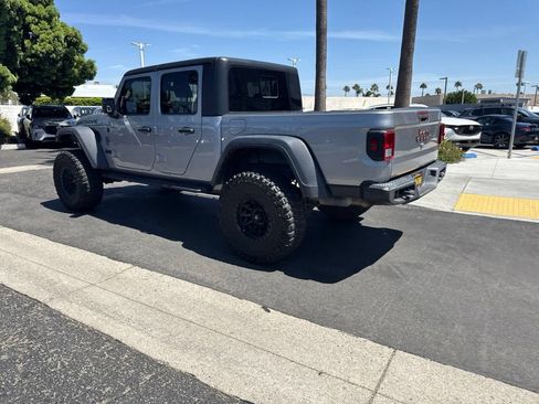 Used 2020 Jeep Gladiator Mojave AWD/4WD image 14