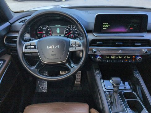 Used 2022 Kia Telluride SX w/ SX Prestige Package AWD/4WD image 19