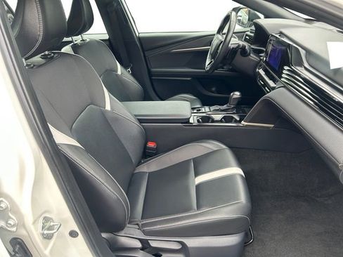 Certified 2025 Toyota Camry SE FWD image 16