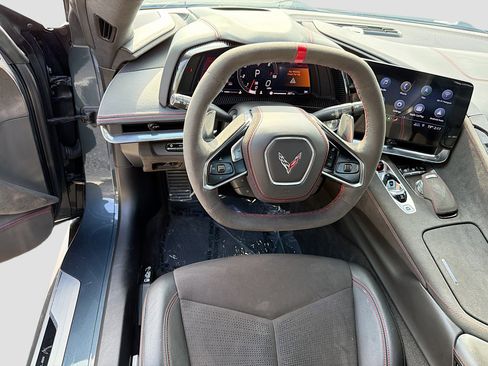 Used 2020 Chevrolet Corvette Stingray Premium Conv w/ 3LT Preferred Equipment Group image 16