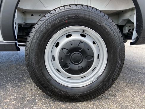 New 2025 Ford Transit 250 148 Medium Roof w/ Load Area Protection Package image 10