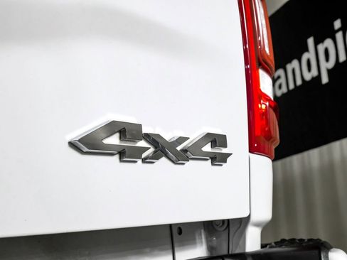 Used 2019 RAM 2500 Limited image 50