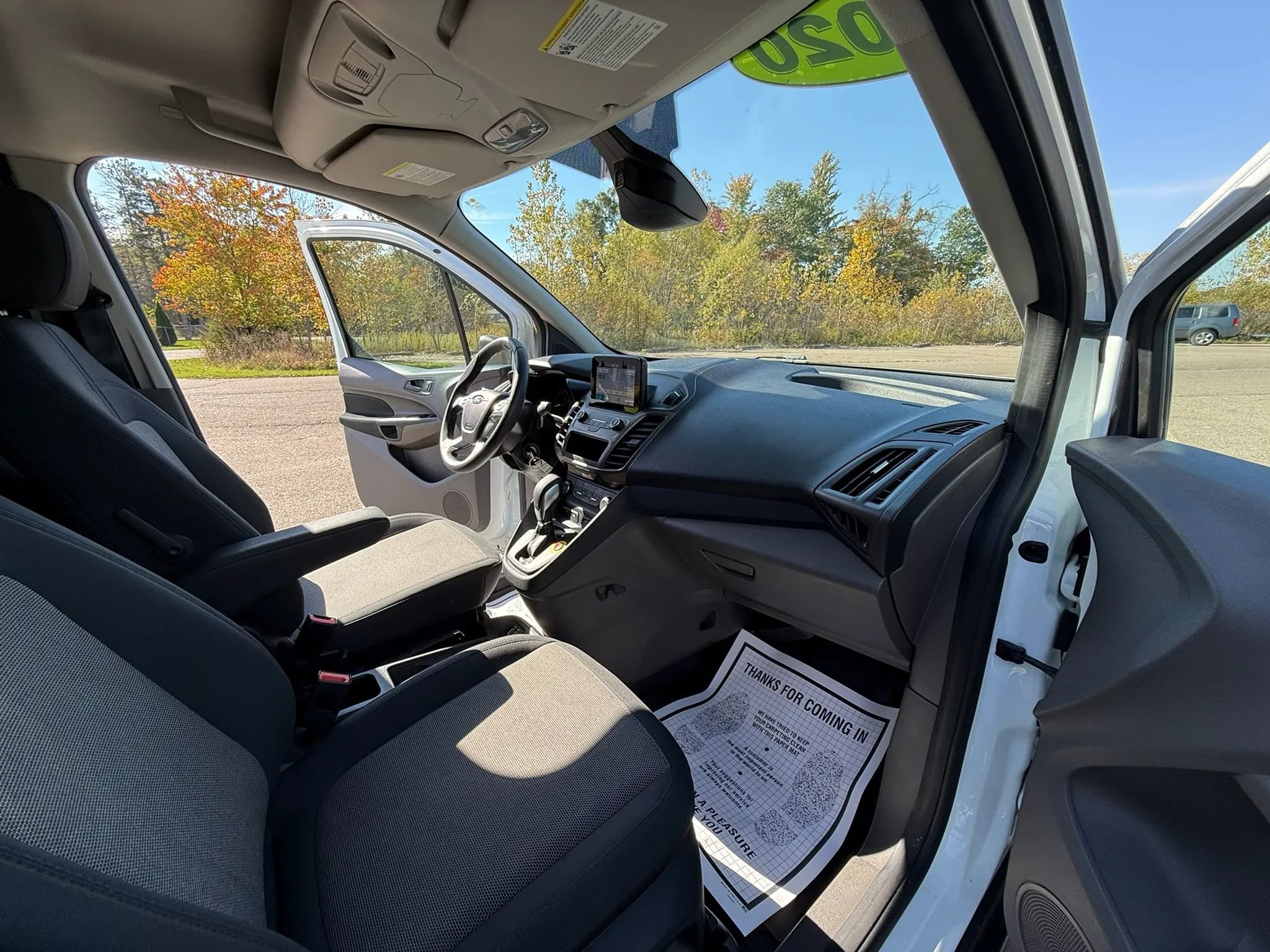 Used 2020 Ford Transit Connect XL FWD image 16