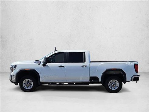 Used 2025 GMC Sierra 2500 Pro AWD/4WD image 8