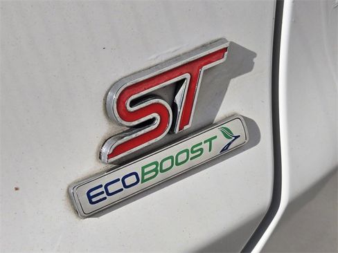 Used 2018 Ford Fusion SE w/ Equipment Group 201A image 14