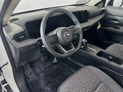Certified 2026 Nissan Kicks SV w/ SV Premium Package AWD/4WD image 15