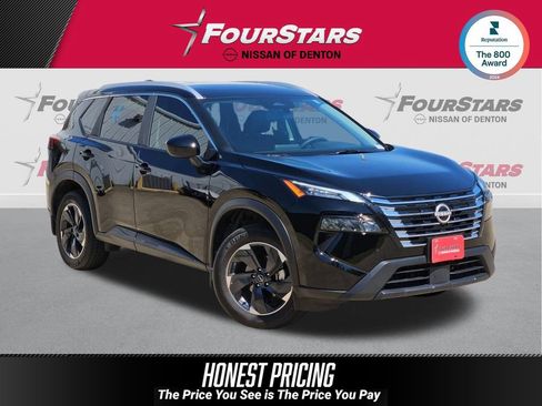 Used 2025 Nissan Rogue SV w/ SV Premium Package FWD image 1