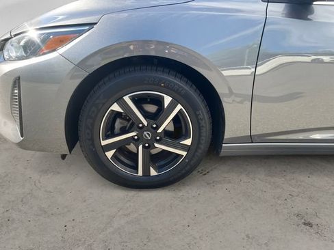 Used 2024 Nissan Sentra SV FWD image 14