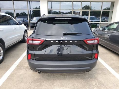 Used 2025 Ford Escape ST-Line FWD image 8
