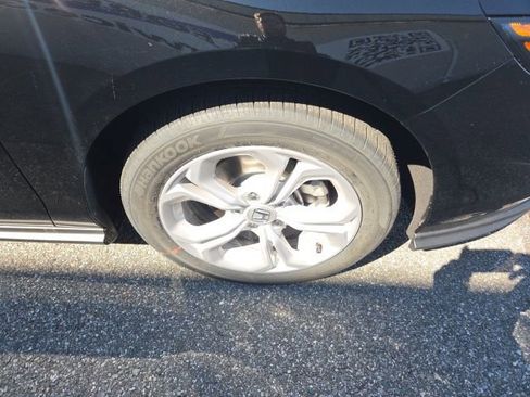 New 2026 Honda Accord LX image 9