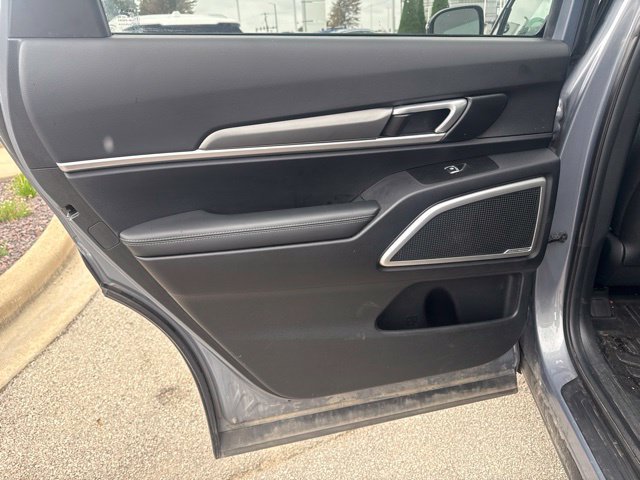 Used 2022 Kia Telluride S AWD/4WD image 9