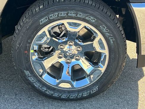 New 2026 RAM 1500 Big Horn AWD/4WD image 14