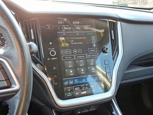 Used 2023 Subaru Legacy Premium image 17