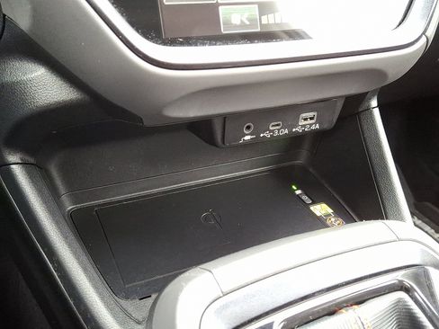 Used 2025 Subaru Crosstrek 2.5i Limited image 24