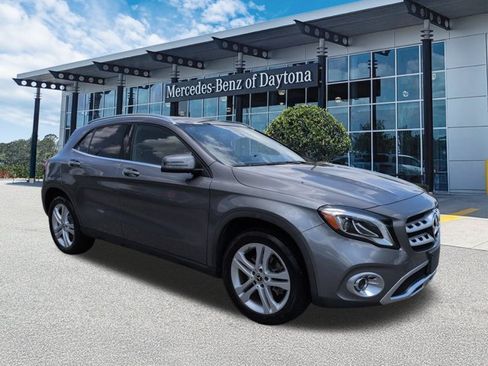 Certified 2019 Mercedes-Benz GLA 250 4MATIC image 2