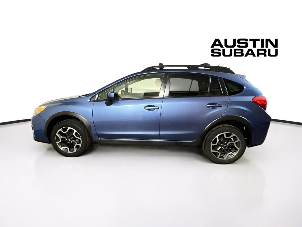 Used 2017 Subaru Crosstrek 2.0i Premium AWD/4WD image 4