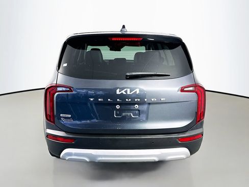Used 2022 Kia Telluride LX AWD/4WD image 6