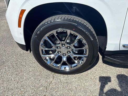 New 2026 GMC Yukon XL Elevation w/ Elevation Premium Package image 39