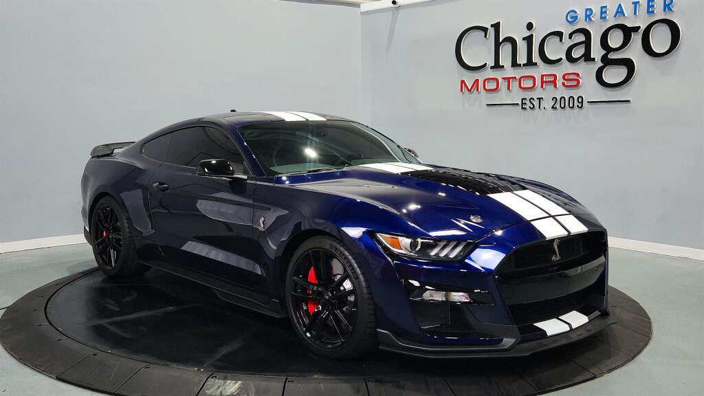 Used 2020 Ford Mustang Shelby GT500 w/ Technology Package RWD image 2