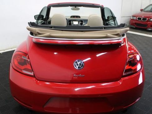 Used 2013 Volkswagen Beetle 2.0T FWD image 9