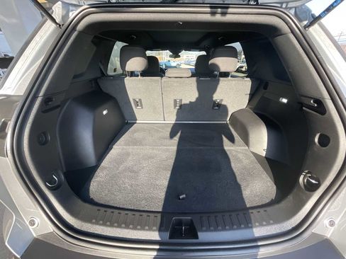 Used 2025 Chevrolet Equinox LT w/ Midnight Edition image 25