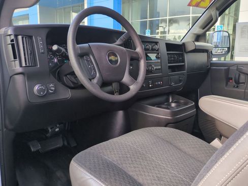 Used 2024 Chevrolet Express 2500 w/ Driver Convenience Package RWD image 20