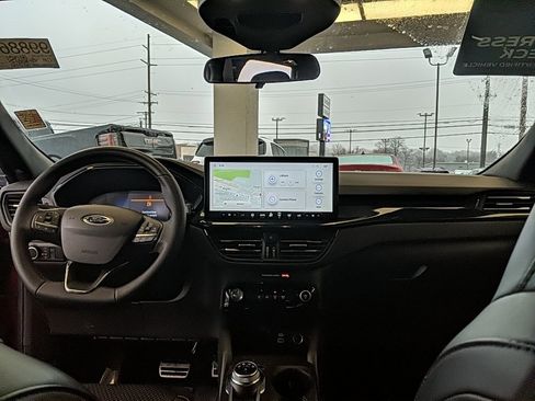 Used 2023 Ford Escape ST-Line w/ Tech Pack #1 image 13