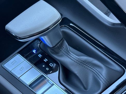 Certified 2025 Hyundai Elantra Blue image 23