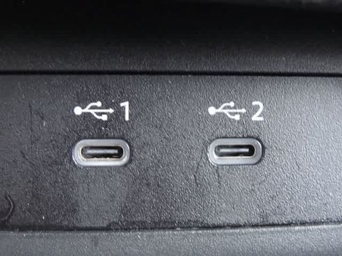 Used 2025 Nissan Rogue SV FWD image 28
