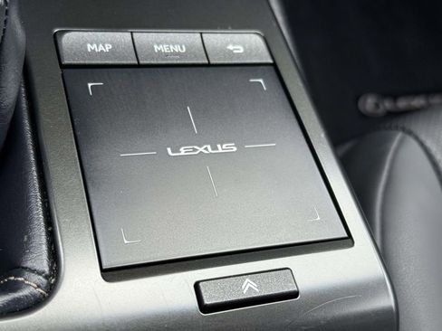 Used 2023 Lexus GX 460 Premium w/ Premium Package image 23