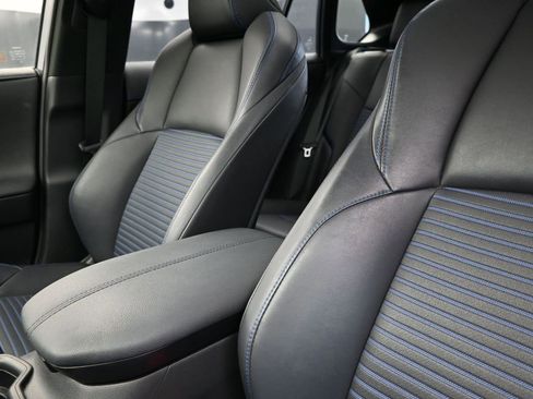 Used 2019 Toyota RAV4 XSE image 14