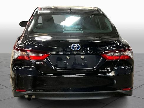 Used 2023 Toyota Camry LE image 5