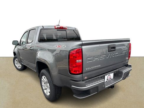 Used 2022 Chevrolet Colorado LT w/ Safety Package AWD/4WD image 6