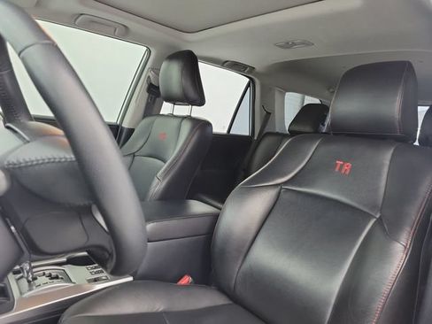 Used 2019 Toyota 4Runner SR5 Premium RWD image 16
