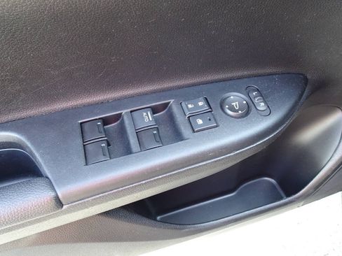 Used 2017 Honda Accord Sport image 12