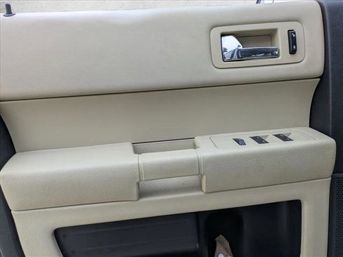 Used 2014 Ford Flex SE image 11