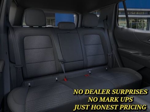 New 2026 Chevrolet Equinox LT w/ Safety and Technology Package FWD image 17