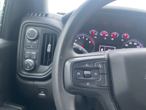 Used 2024 Chevrolet Silverado 2500 Custom w/ Custom Convenience Package image 13