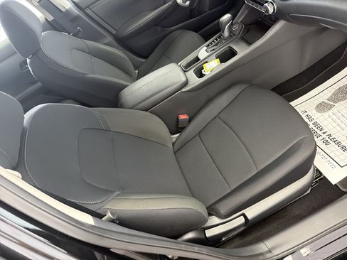 Used 2025 Nissan Sentra S w/ Lighting Package FWD image 14