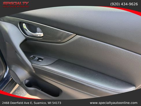 Used 2016 Nissan Rogue SL w/ SL Premium Package AWD/4WD image 31