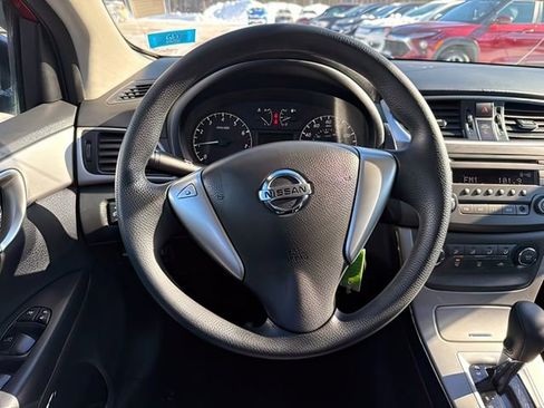 Used 2014 Nissan Sentra S image 20