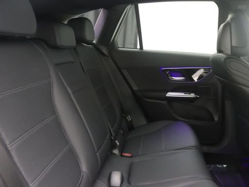 New 2026 Mercedes-Benz GLC 300 image 10