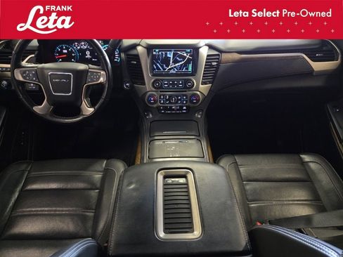 Used 2019 GMC Yukon Denali w/ Denali Ultimate Package image 22