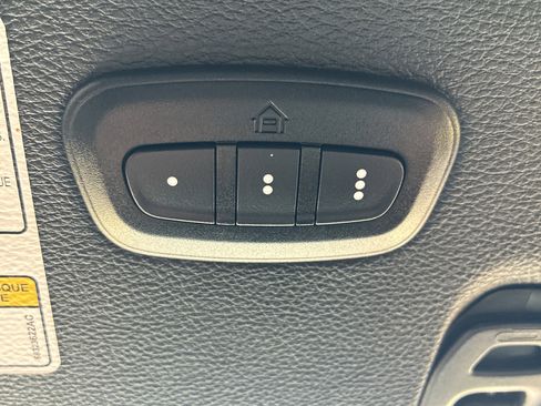 Used 2022 Jeep Gladiator Rubicon w/ Trailer Tow Package image 40