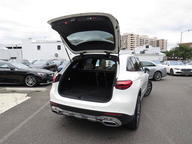 Used 2026 Mercedes-Benz GLC 300 4MATIC image 30