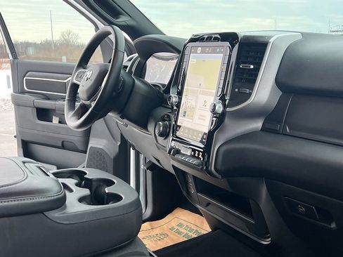 Used 2024 RAM 2500 Big Horn w/ Night Edition image 31