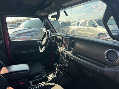 Used 2022 Jeep Wrangler Sport S image 7