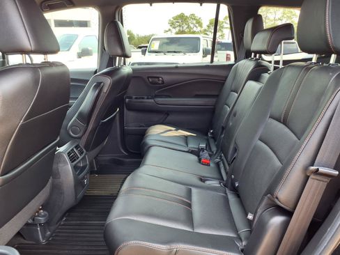 Used 2022 Honda Passport TrailSport image 22