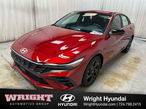 New 2026 Hyundai Elantra SEL Sport Premium FWD image 3