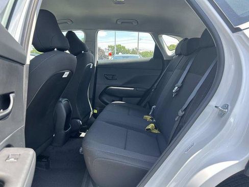 New 2027 Hyundai Kona SE AWD/4WD image 5